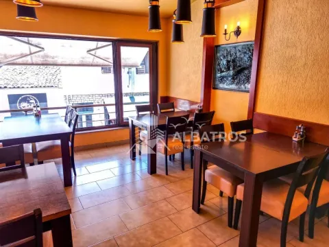 Izdavanje, poslovni prostor, 60m², Ulcinj, Crna Gora - image 6