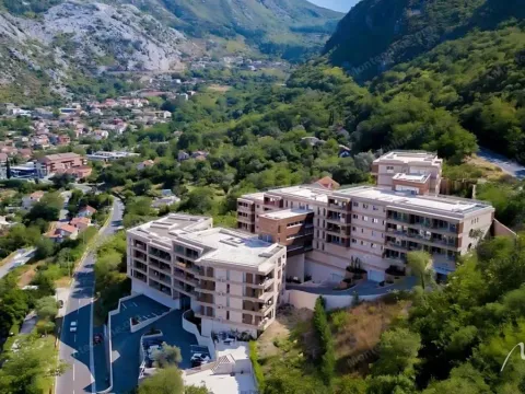 Prodaja, jednosoban stan, 52m², Škaljari, Kotor - image 10