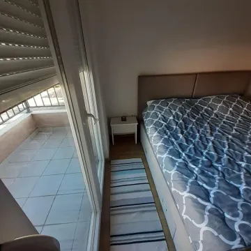 Rent, one bedroom apartment, 50m², City Kvart, Podgorica - image 15