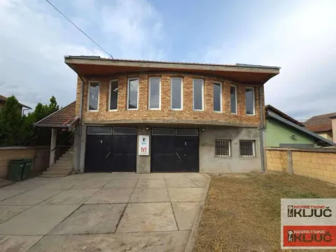 Rent, office space, 180m², Klisa, Novi Sad Sve Podlokacije