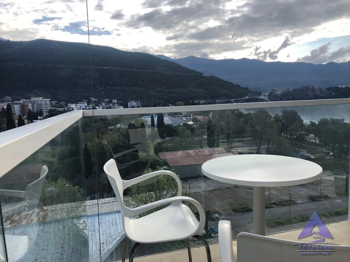 Sale, two bedroom apartment, 89m², Centar, Budva
