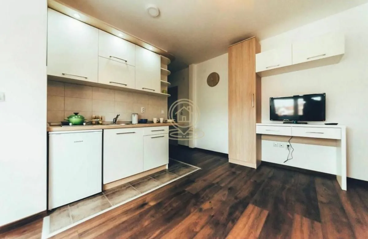 Izdavanje, garsonjera, 32m², Kragujevac, Srbija