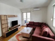 Izdavanje, jednosoban stan, 53m², Podgorica, Crna Gora - image 1