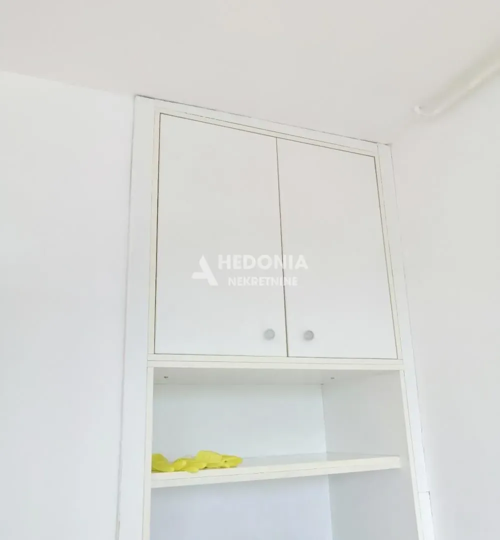 Prodaja, stan, 23m², Stari Merkator, Novi Beograd Sve Podlokacije