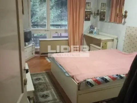 Sale, house, 240m², Zvezdara Sve Podlokacije, Beograd - image 7