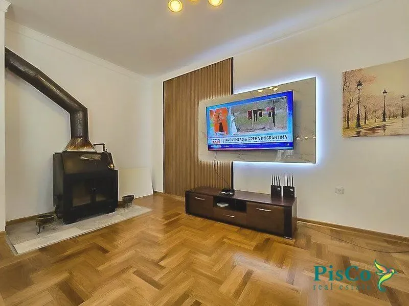 Izdavanje, kuća, 280m², Zabjelo, Podgorica