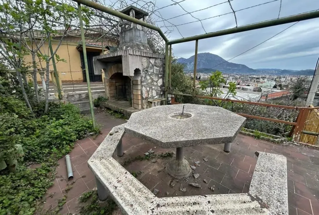 Sale, hospitality venue, 320m², Šušanj, Bar