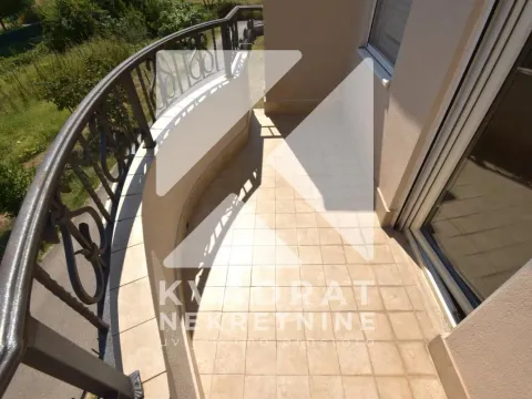 Rent, house, 185m², Tološi, Podgorica - image 23