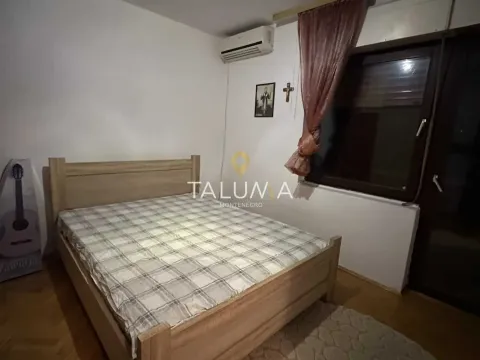 Izdavanje, trosoban stan, 130m², Tološi, Podgorica - image 7