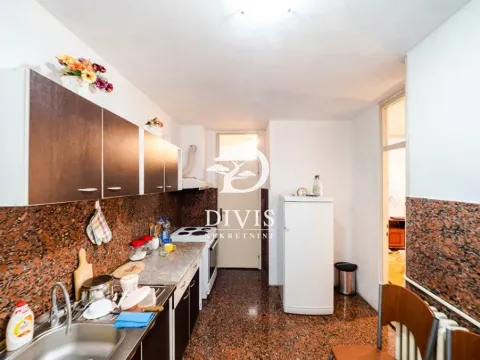 Prodaja, trosoban stan, 89m², Vračar Centar, Vračar Sve Podlokacije - image 8