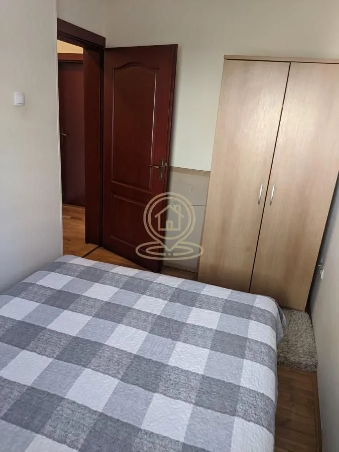 Izdavanje, dvosoban stan, 47m², Bulevar Oslobodjenja, Novi Sad Sve Podlokacije