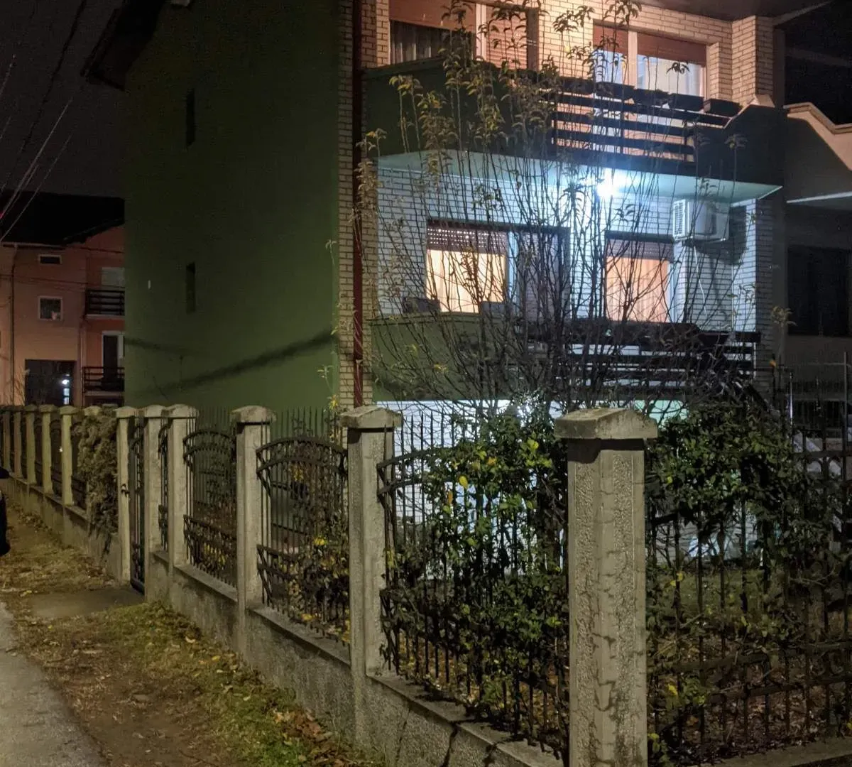 Prodaja, kuća, 274m², Tavrića obori, Jagodina