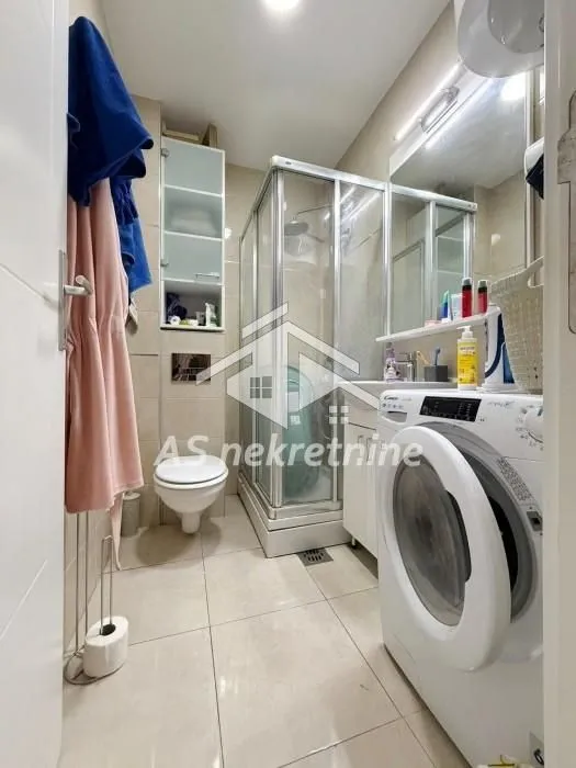 Rent, apartment, 40m², Južni Bulevar, Vračar Sve Podlokacije