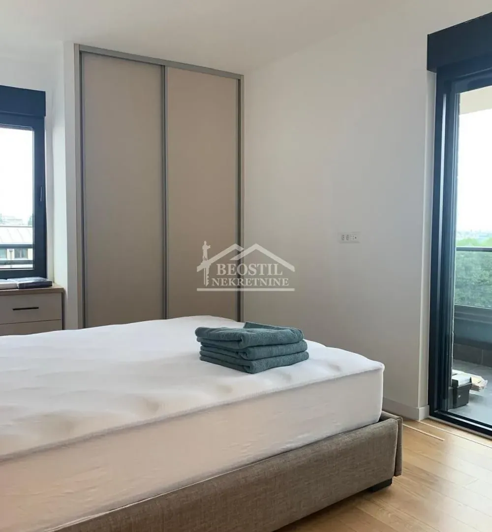 Sale, four bedroom apartment, 88m², Trošarina, Voždovac Sve Podlokacije
