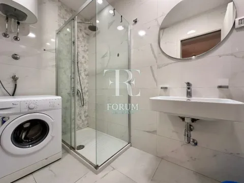 Izdavanje, dvosoban stan, 75m², Central Point, Podgorica - image 11