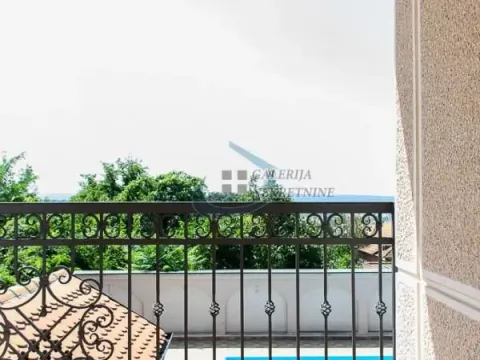 Sale, four bedroom apartment, 115m², Farmaceutski Fakultet, Voždovac Sve Podlokacije - image 9