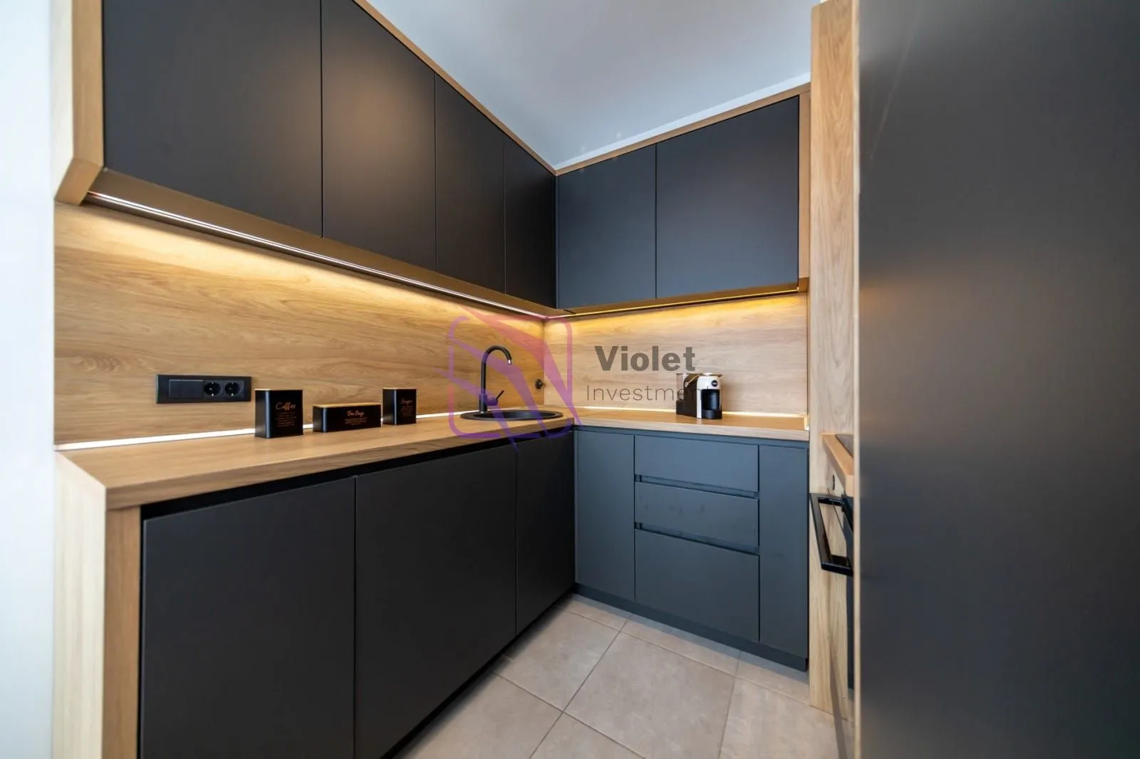 Izdavanje, jednosoban stan, 55m², Baston, Podgorica