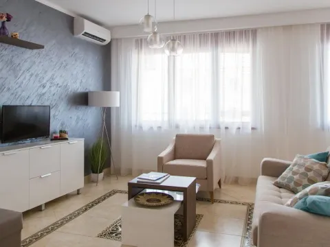 Prodaja, jednosoban stan, 72m², Bečići, Budva - image 26