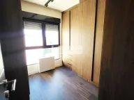 Izdavanje, četvorosoban stan, 200m², Kalenić Pijaca, Vračar Sve Podlokacije - image 11