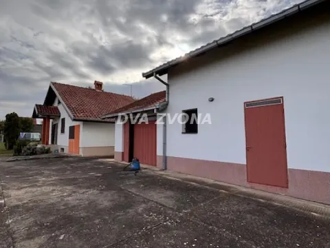 Sale, house, 154m², Čortanovci, Inđija - image 2