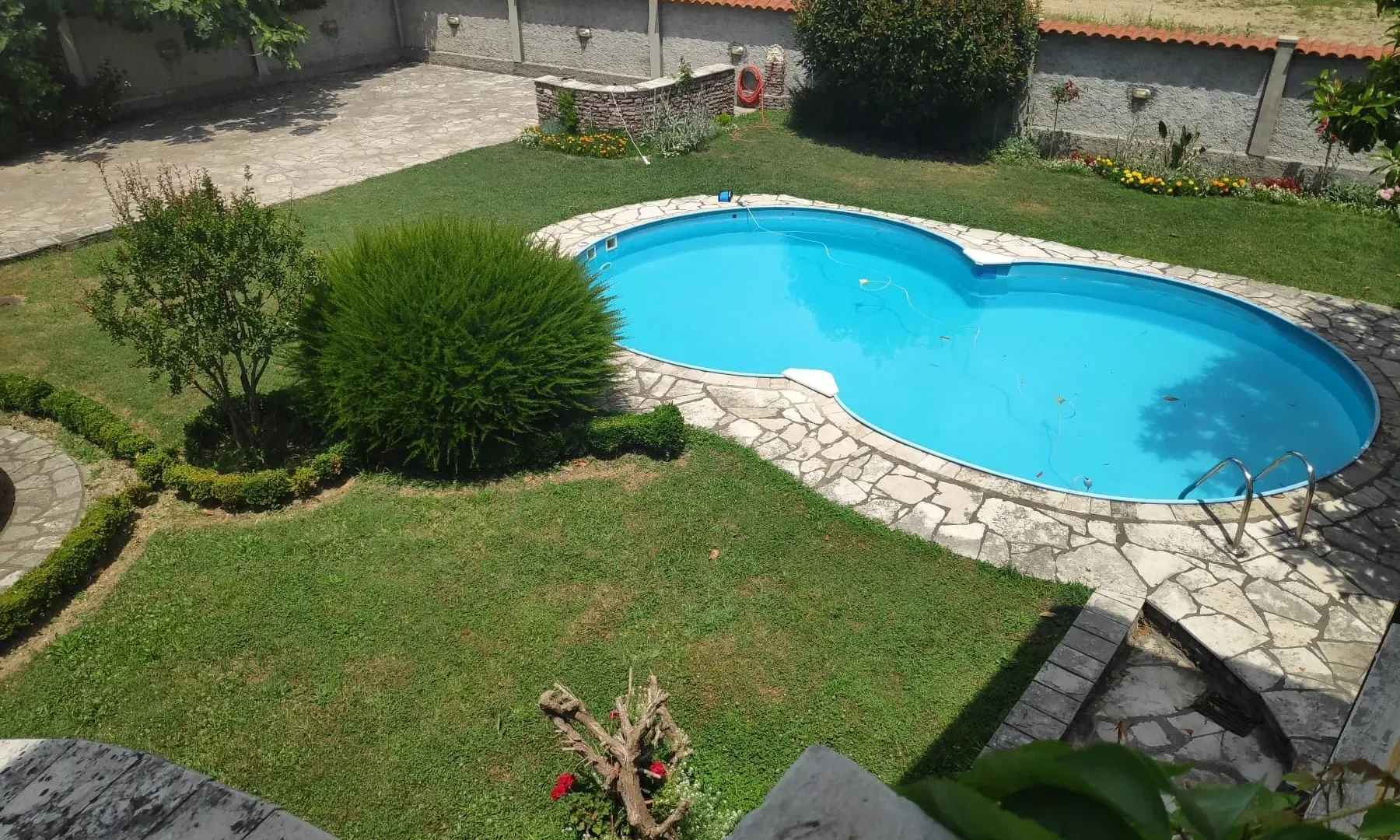 Sale, house, 216m², Bar, Crna Gora