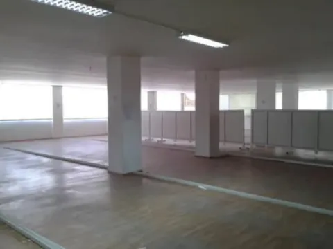 Izdavanje, poslovni prostor, 3400m², Gradska Bolnica, Zvezdara Sve Podlokacije - image 5