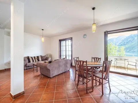 Sale, two bedroom apartment, 94m², Kostanjica, Kotor - image 11