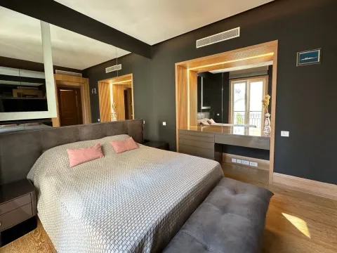 Sale, two bedroom apartment, 104m², Porto Montenegro, Tivat - image 11