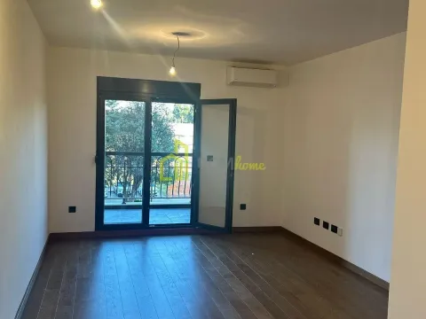 Rent, one bedroom apartment, 50m², Ljubović, Podgorica - image 5