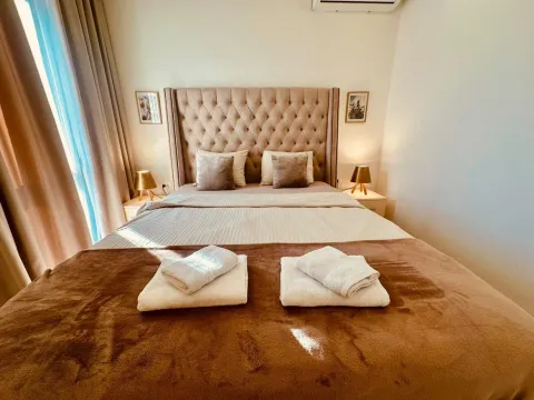 Izdavanje, jednosoban stan, 40m², Kalimanj, Tivat - image 4