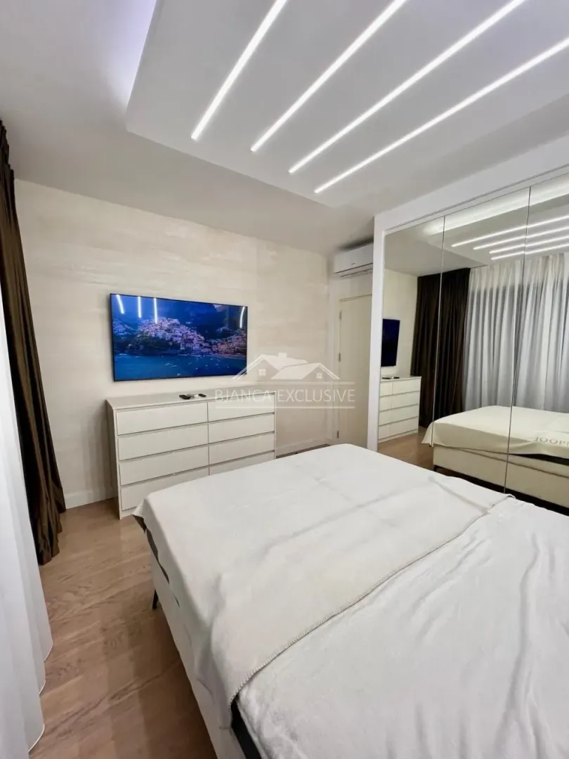 Sale, three bedroom apartment, 88m², Savski Venac, Beograd