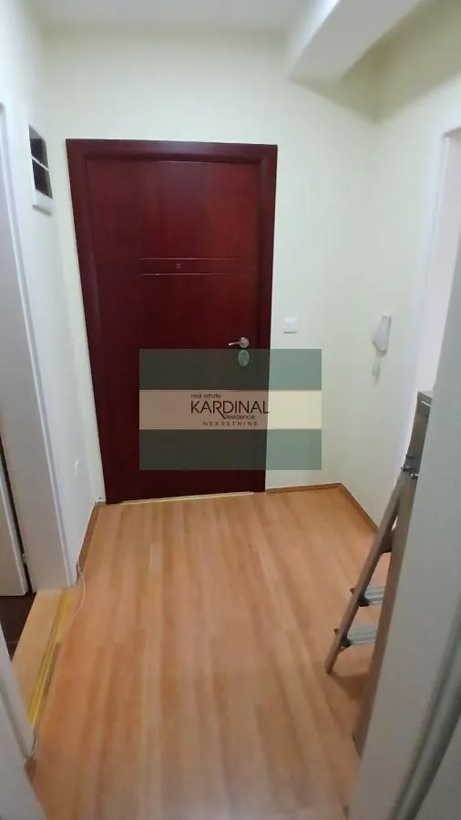 Izdavanje, jednosoban stan, 40m², Aqua park, Jagodina