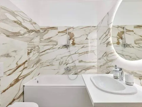 Sale, two bedroom apartment, 74m², Dobrota, Kotor - image 9