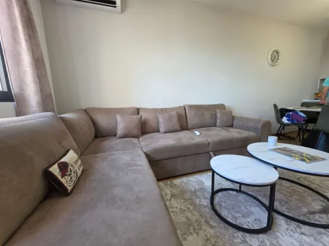 Sale, two bedroom apartment, 71m², Bečići, Budva - image 10