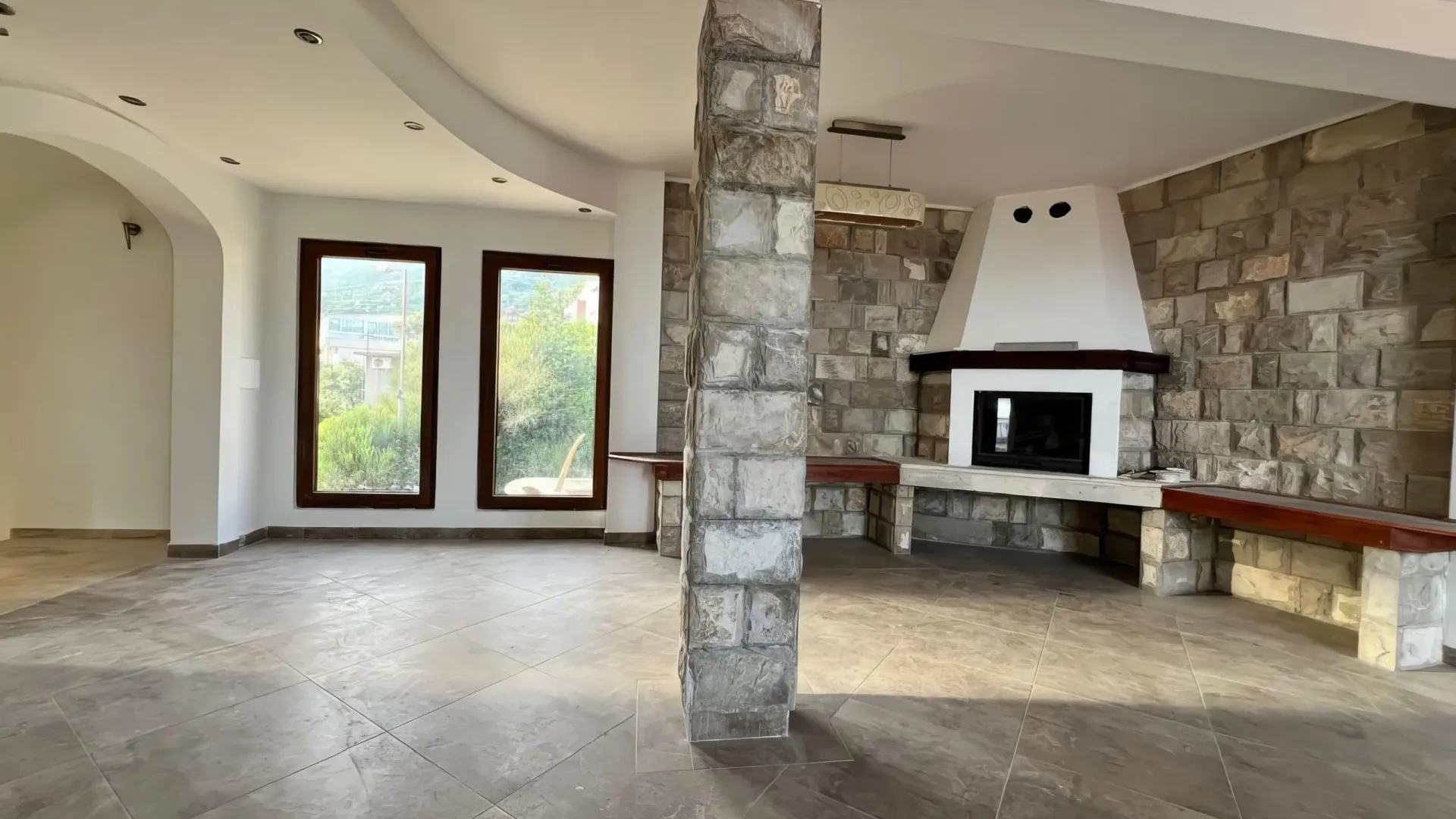 Prodaja, kuća, 360m², Bečići, Budva