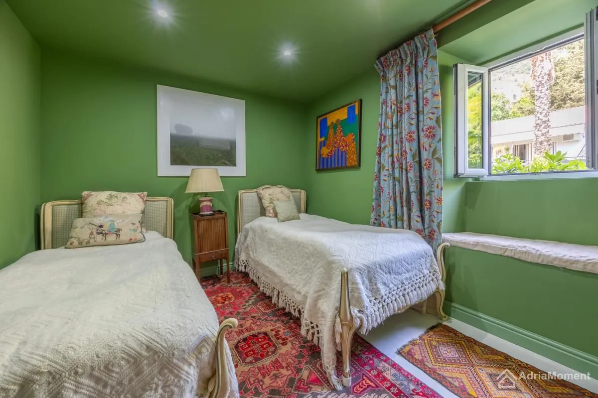 Prodaja, kuća, 92m², Kamenari, Herceg Novi