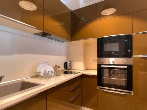 Prodaja, dvosoban stan, 82m², Budva, Crna Gora - image 2