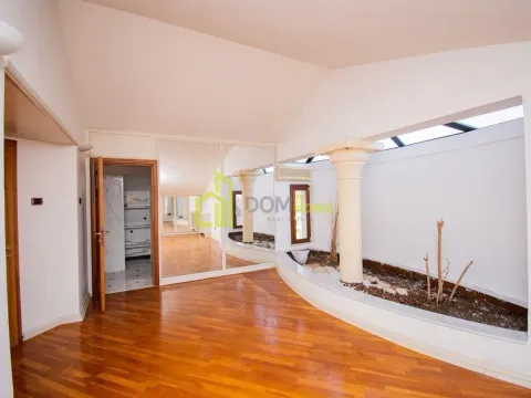 Izdavanje, kuća, 750m², Gorica C, Podgorica - image 22