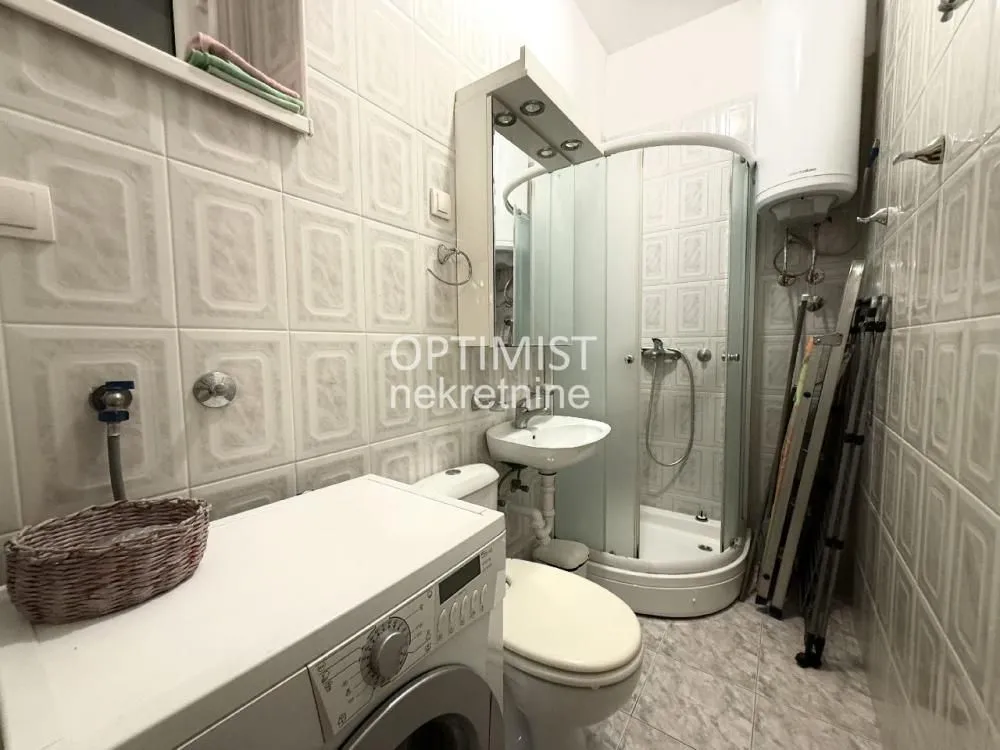 Rent, two bedroom apartment, 45m², Stari Grad, Beograd