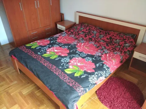 Izdavanje, jednosoban stan, 50m², City Kvart, Podgorica - image 15