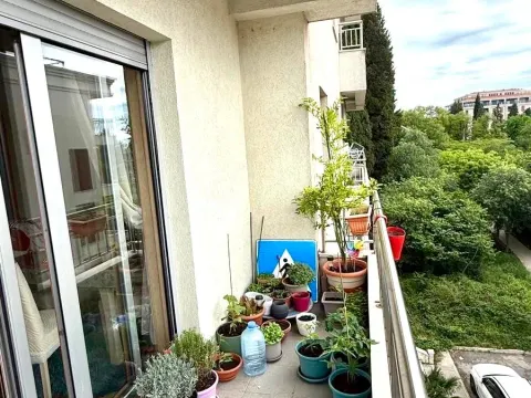 Izdavanje, jednosoban stan, 53m², Gorica C, Podgorica - image 7