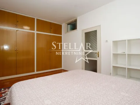 Izdavanje, trosoban stan, 120m², Centar, Podgorica - image 17