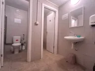 Izdavanje, poslovni prostor, 294m², Blok 5, Podgorica - image 15