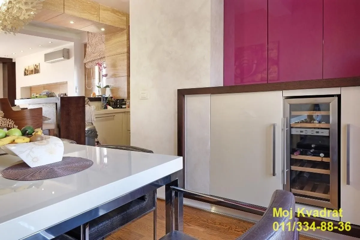 Sale, four bedroom apartment, 123m², Čukarica, Beograd