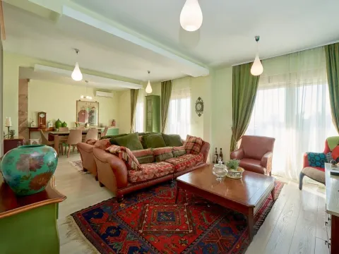 Sale, house, 247m², Sveti Stefan, Budva - image 12