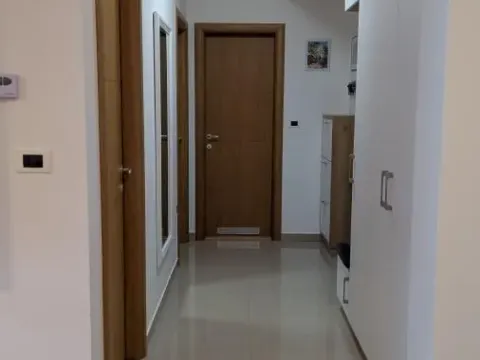 Prodaja, dvosoban stan, 67m², Sajmište, Novi Sad - image 8