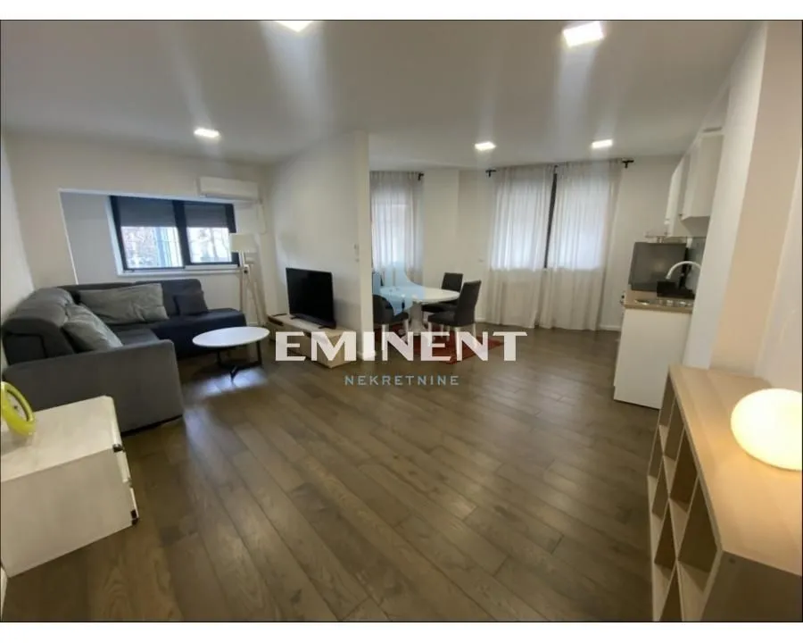 Izdavanje, stan, 77m², Lekino Brdo, Voždovac Sve Podlokacije