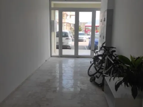 Prodaja, jednosoban stan, 99m², Radanovići, Kotor - image 13