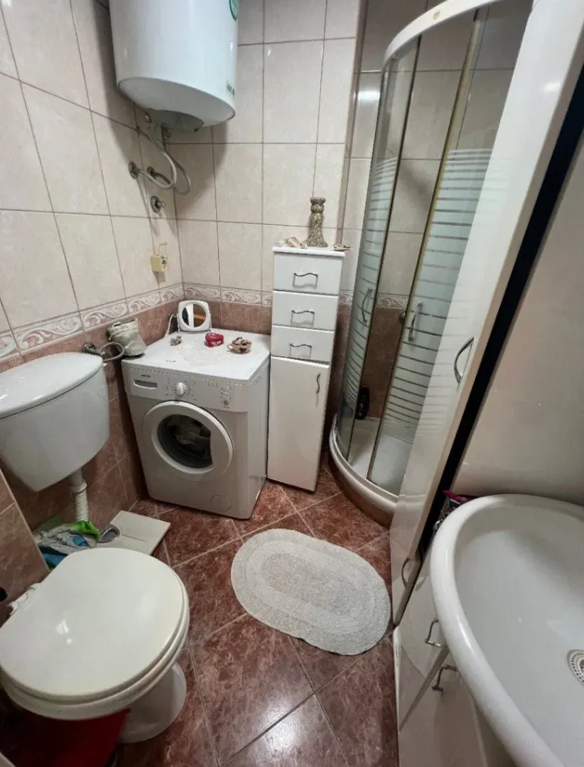 Sale, apartment, 44m², Centar, Bar