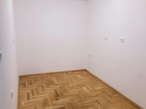 Sale, two bedroom apartment, 87m², Preko Morače, Podgorica - image 14